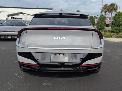 2026 Kia EV6 Wind