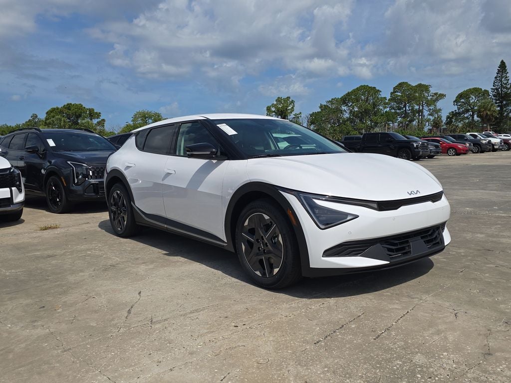 2026 Kia EV6 Light