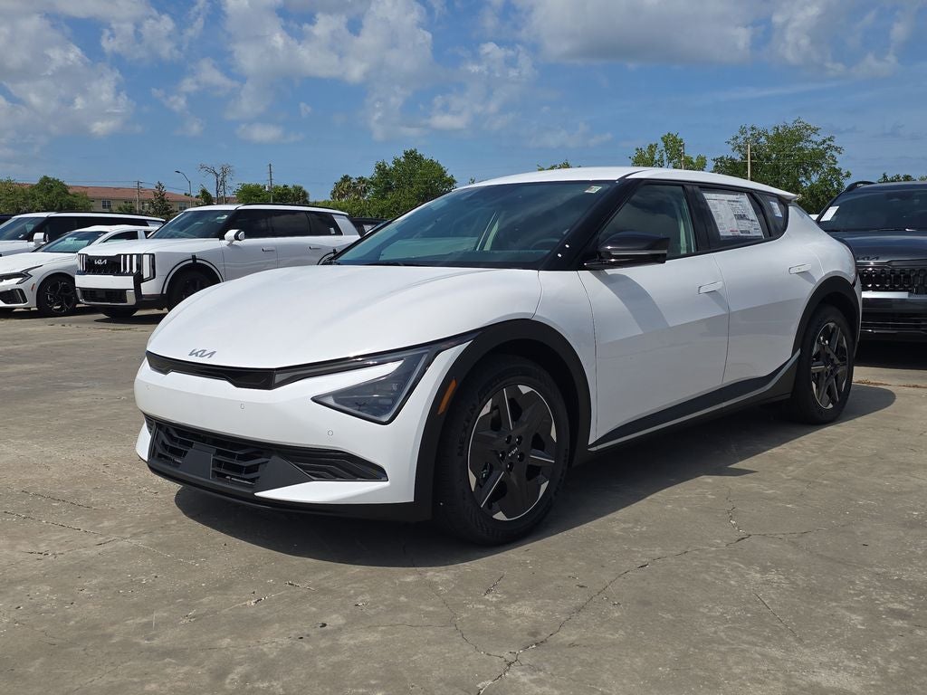 2026 Kia EV6 Light