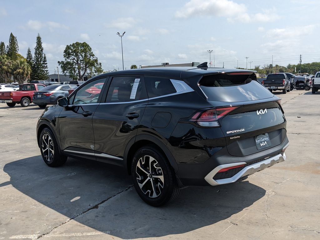 2025 Kia Sportage EX