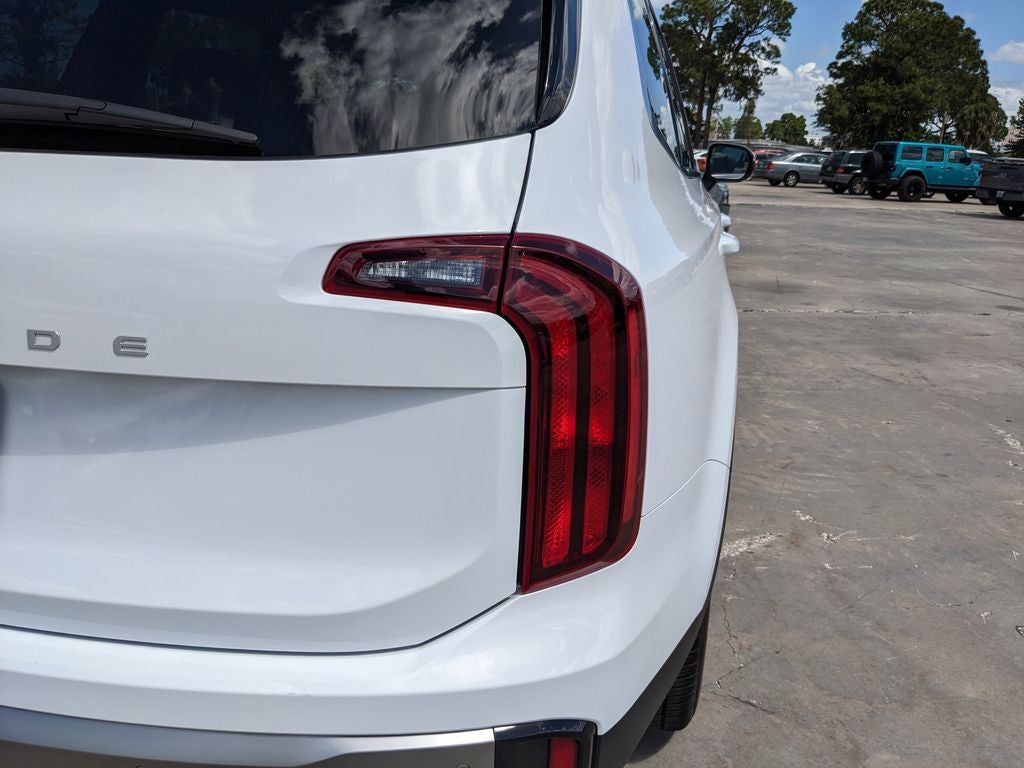 2025 Kia Telluride LX