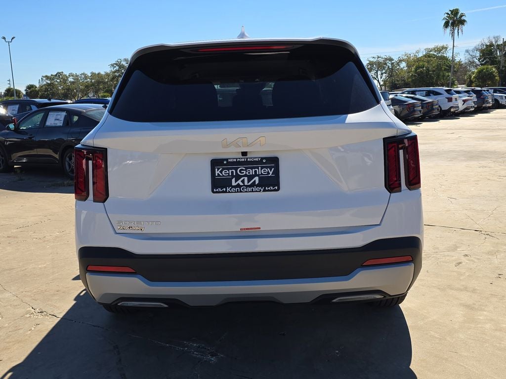 2026 Kia Sorento LX