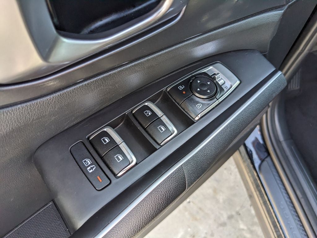 2025 Kia Sorento LX