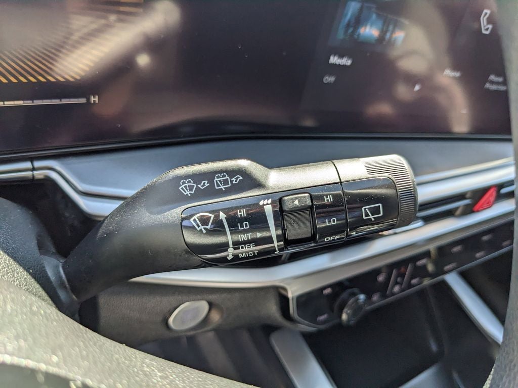2025 Kia Sorento LX