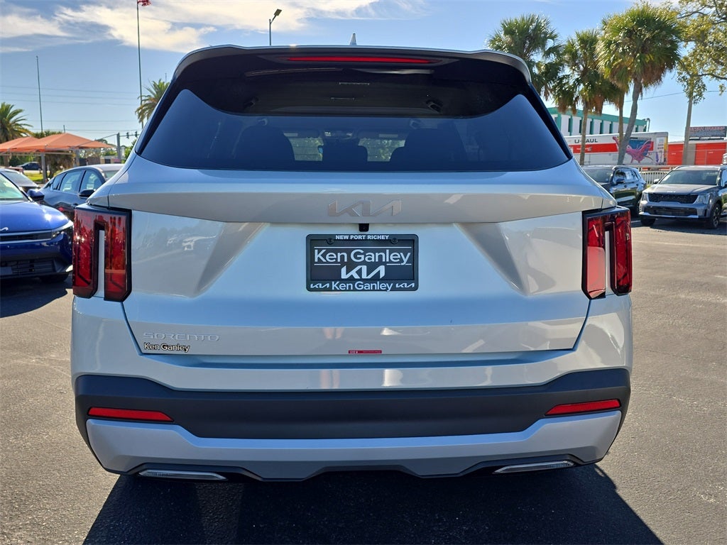 2026 Kia Sorento LX