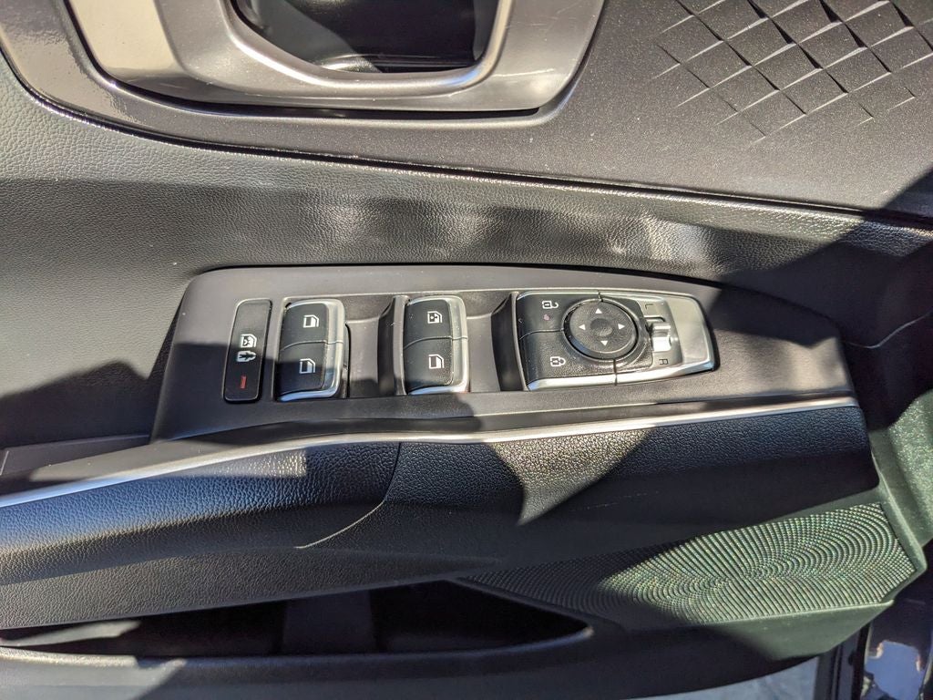 2025 Kia Sorento LX