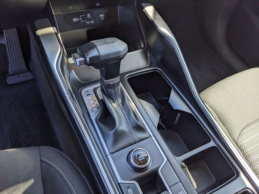 2025 Kia Sorento LX