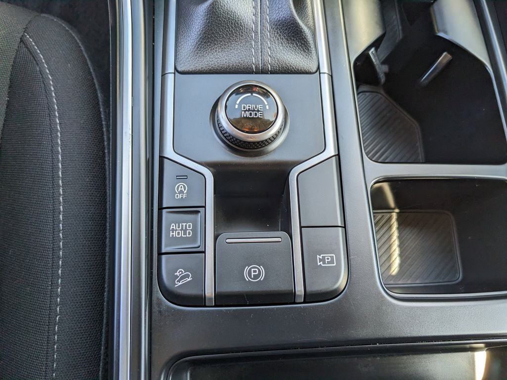 2025 Kia Sorento LX