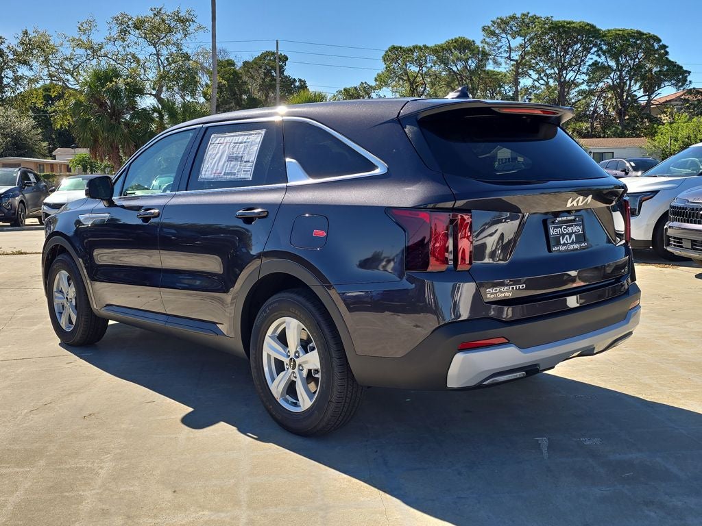 2026 Kia Sorento LX