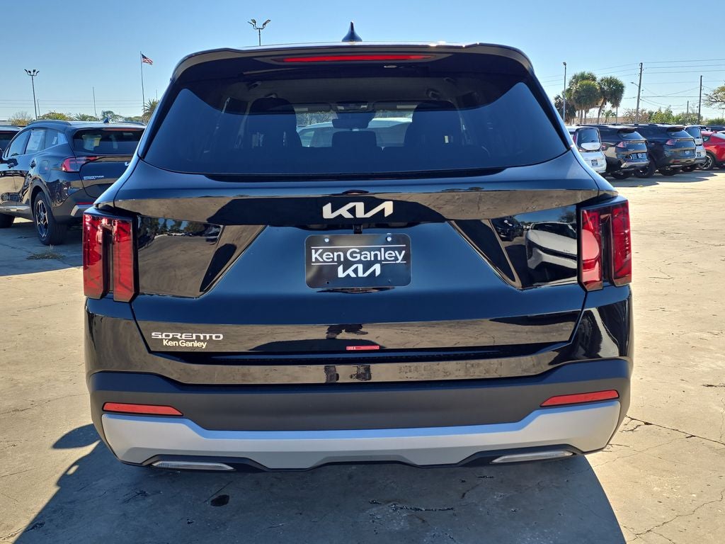 2026 Kia Sorento LX