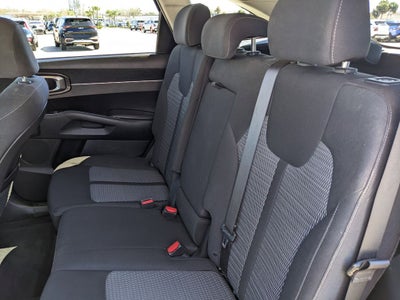2022 Kia Sorento LX