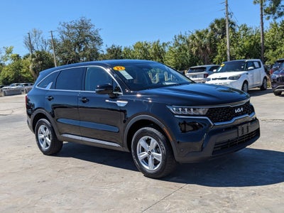 2022 Kia Sorento LX