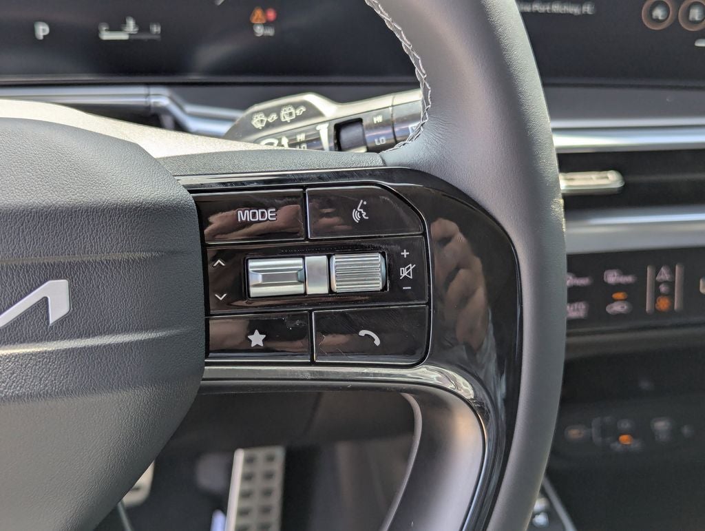 2026 Kia Sorento SX