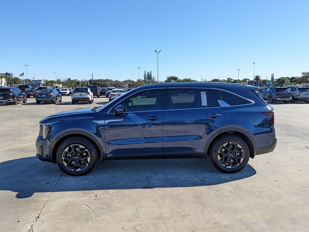 2025 Kia Sorento S