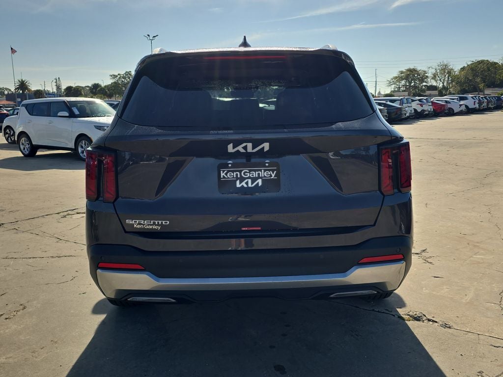 2026 Kia Sorento S