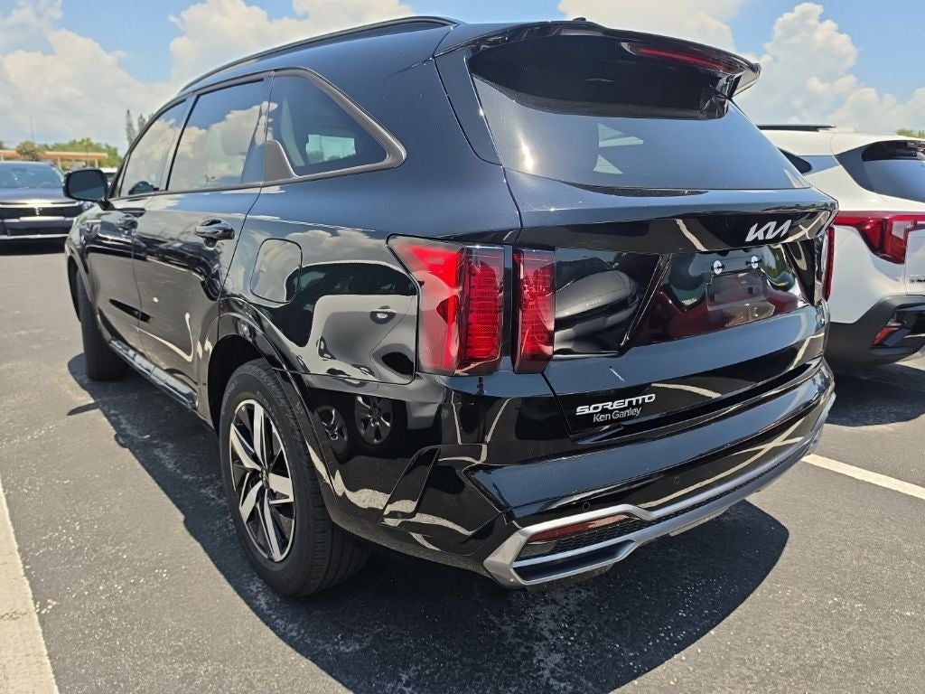 2023 Kia Sorento S