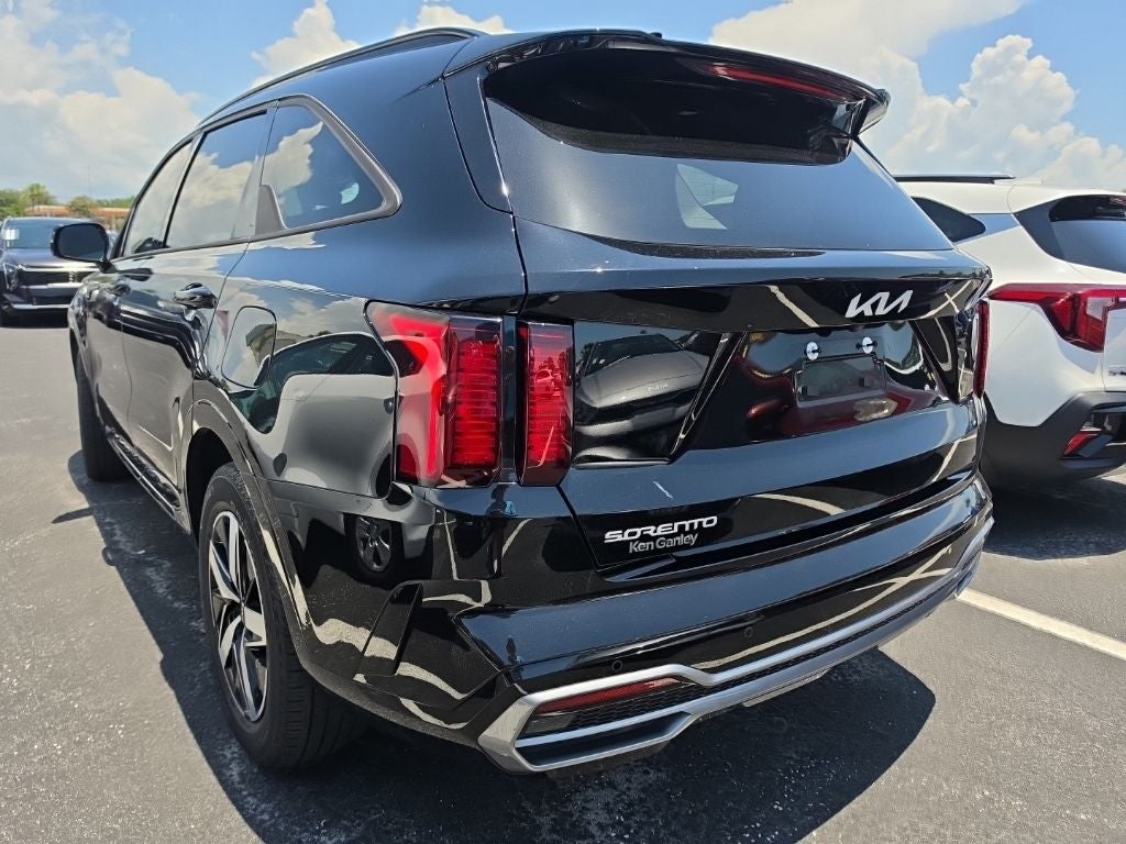 2023 Kia Sorento S