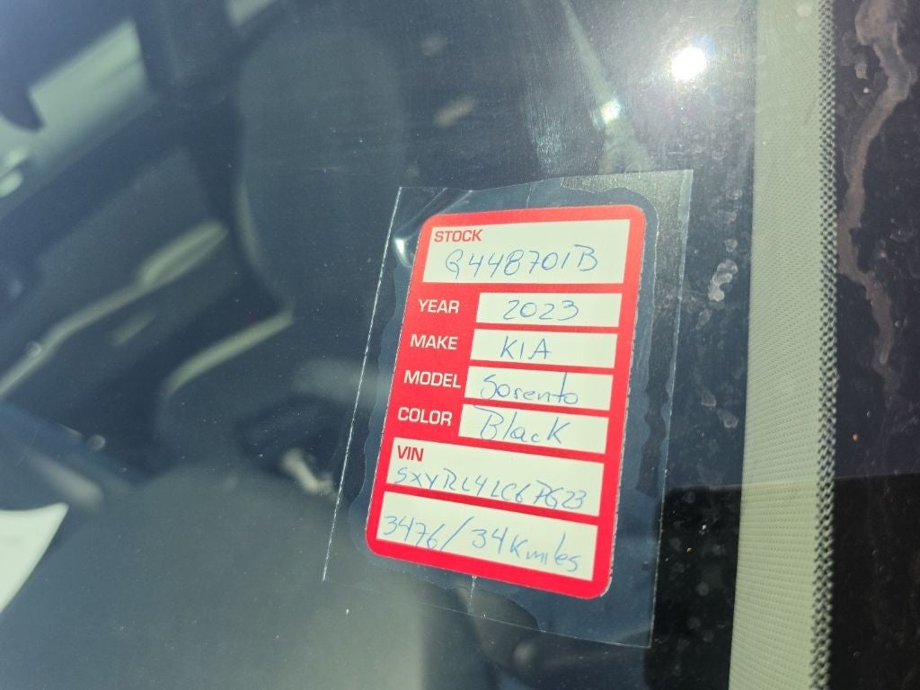 2023 Kia Sorento S
