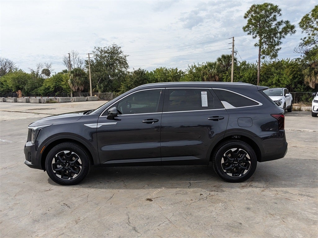 2025 Kia Sorento S