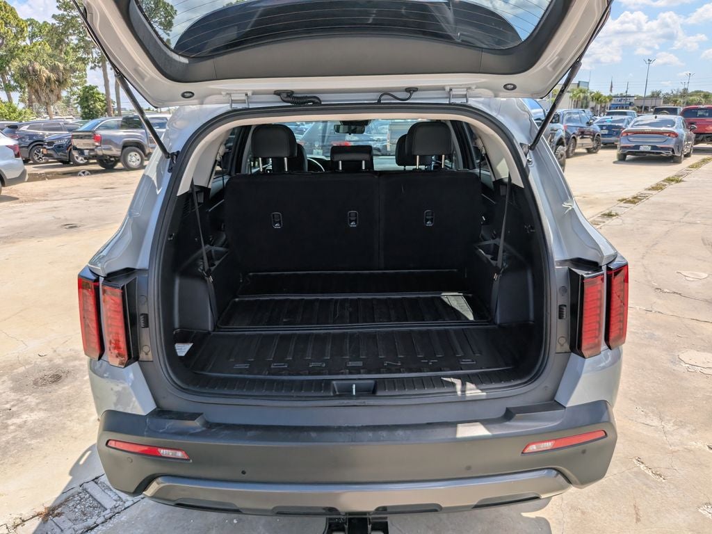 2022 Kia Sorento S