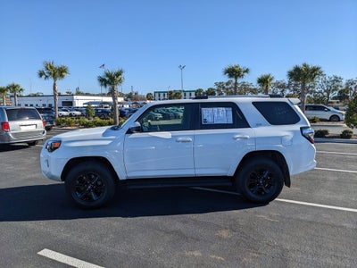 2024 Toyota 4Runner SR5