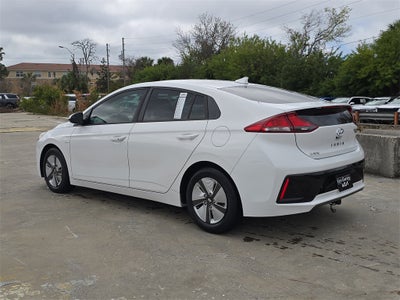 2017 Hyundai Ioniq Hybrid Blue