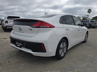 2017 Hyundai Ioniq Hybrid Blue