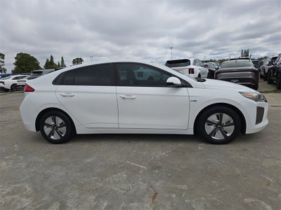 2017 Hyundai Ioniq Hybrid Blue