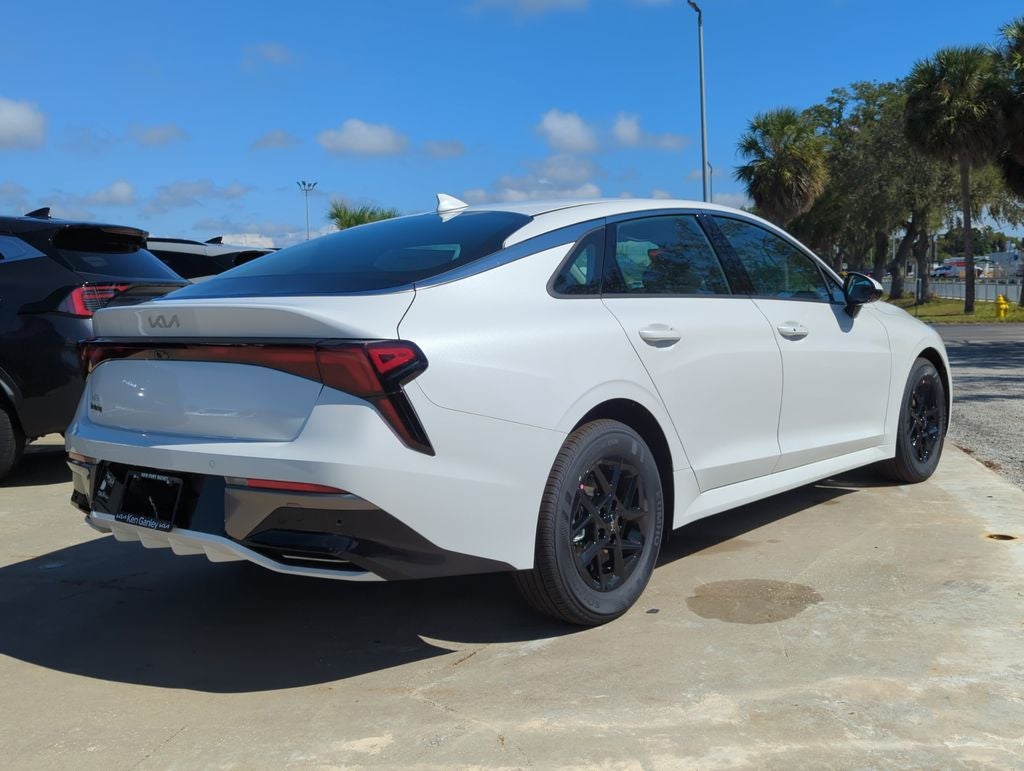 2026 Kia K5 LXS