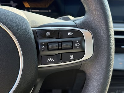 2026 Kia K5 LXS