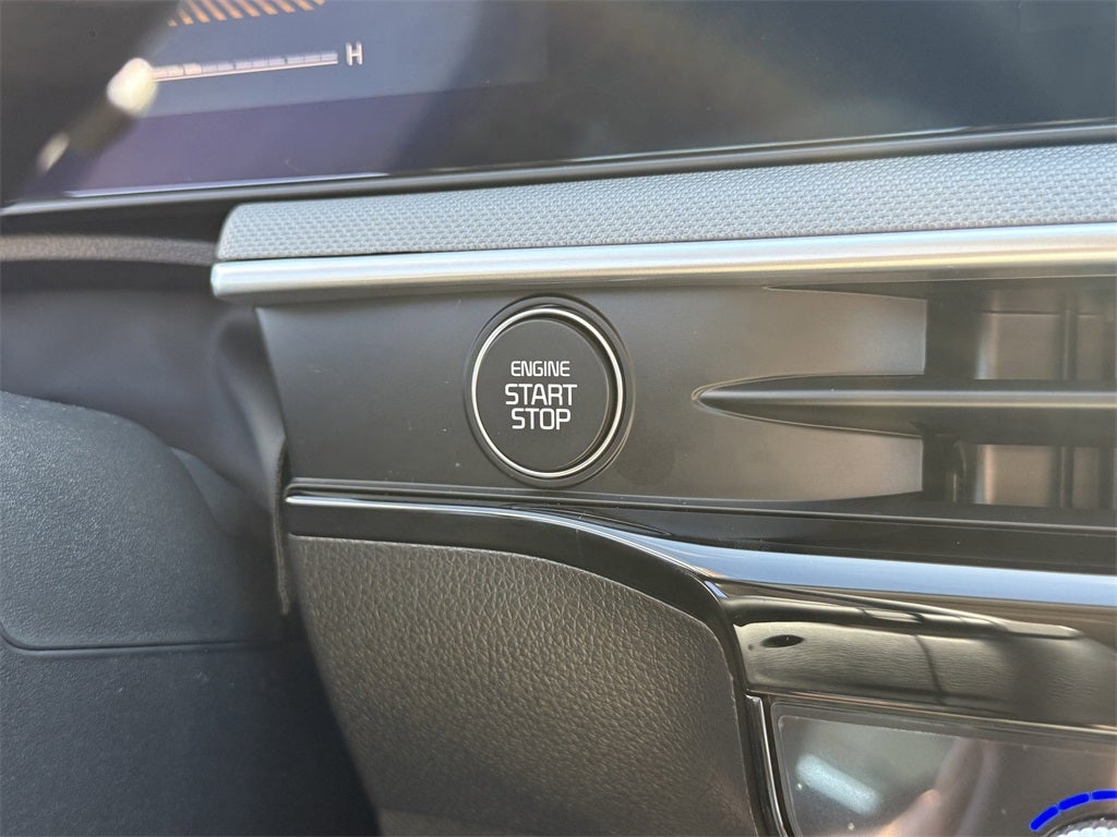 2026 Kia K5 LXS