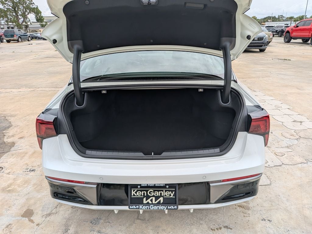 2026 Kia K5 EX