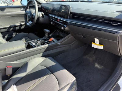 2026 Kia K5 EX