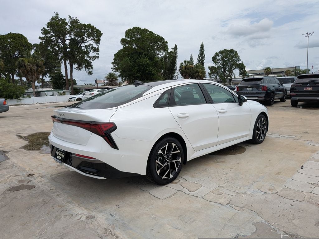 2026 Kia K5 EX