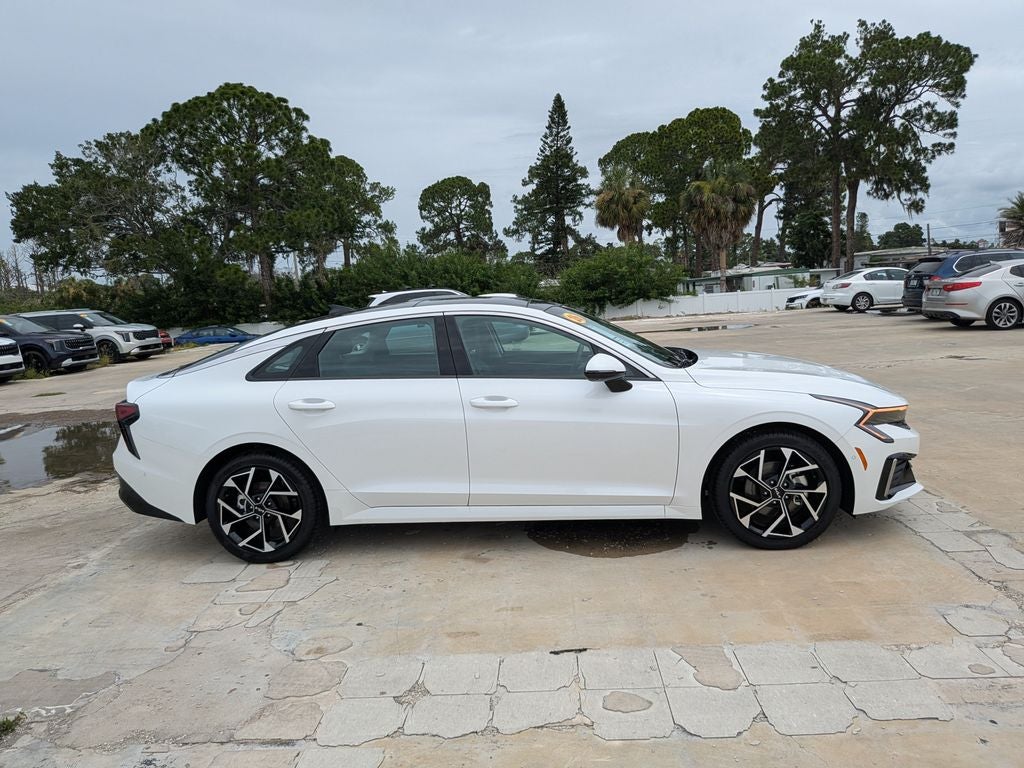 2026 Kia K5 EX