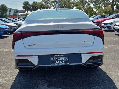 2026 Kia K5 GT-Line