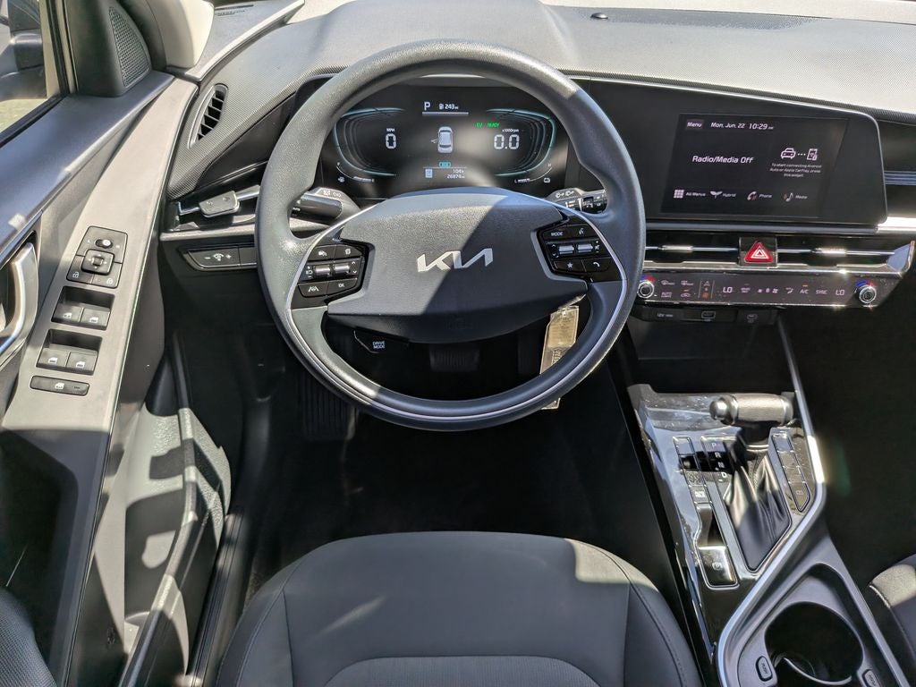 2024 Kia Niro LX
