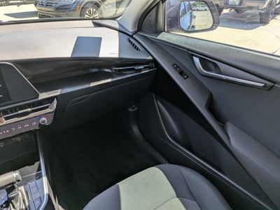 2024 Kia Niro LX