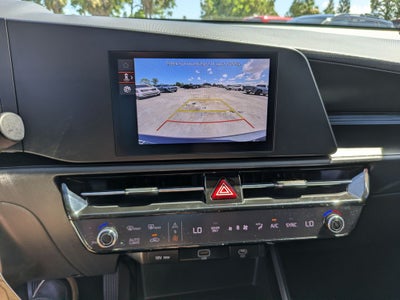 2024 Kia Niro LX