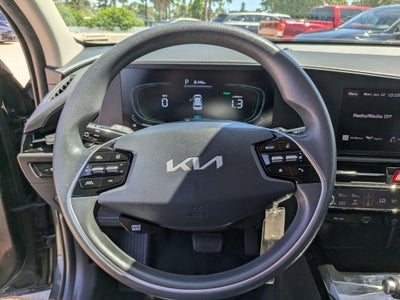 2024 Kia Niro LX