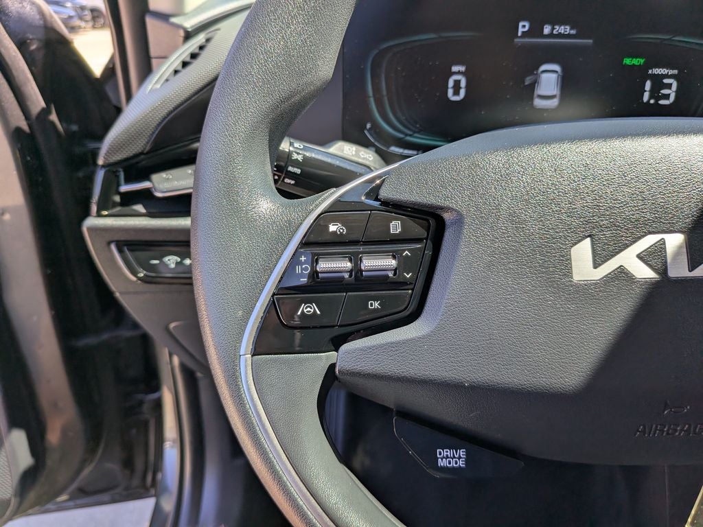 2024 Kia Niro LX