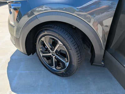 2024 Kia Niro LX