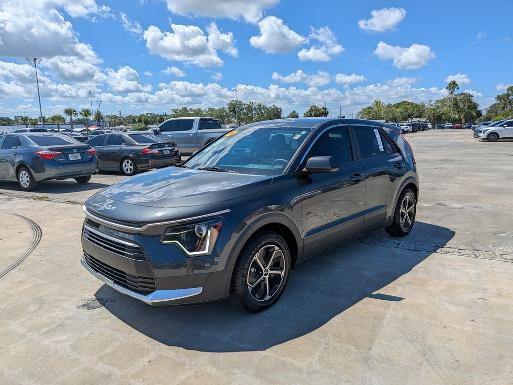 2024 Kia Niro LX