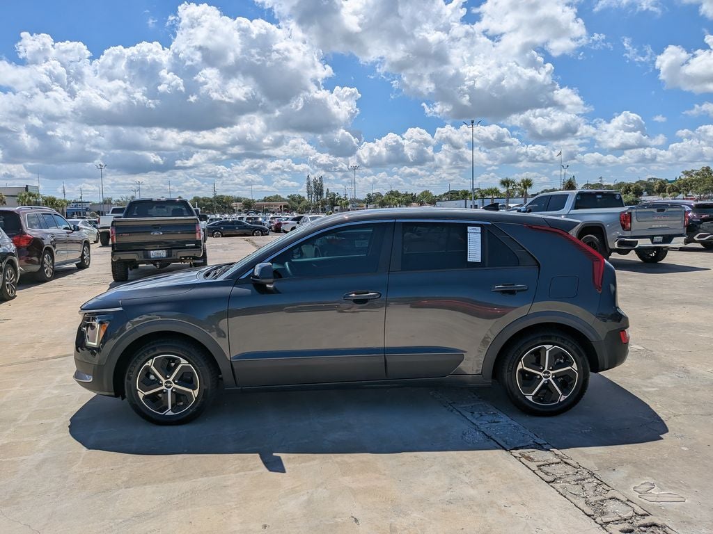 2024 Kia Niro LX