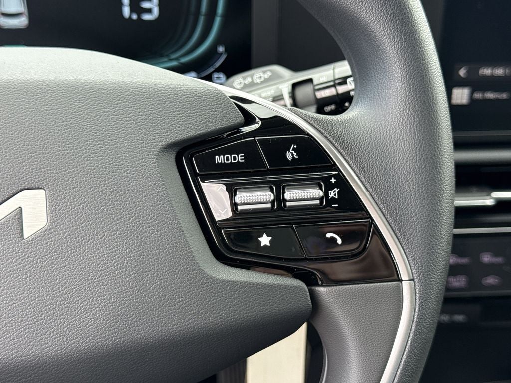 2026 Kia Niro LX