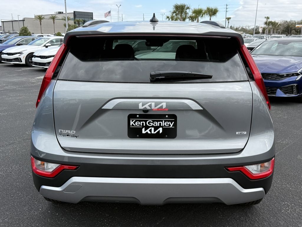 2026 Kia Niro LX