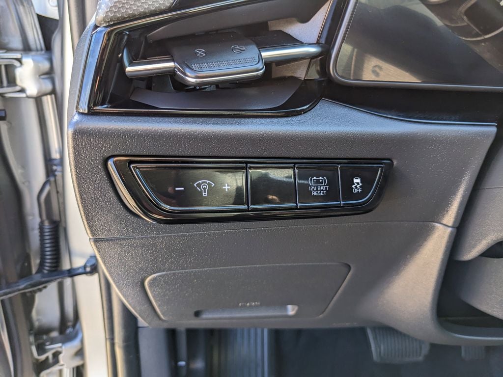 2025 Kia Niro EX
