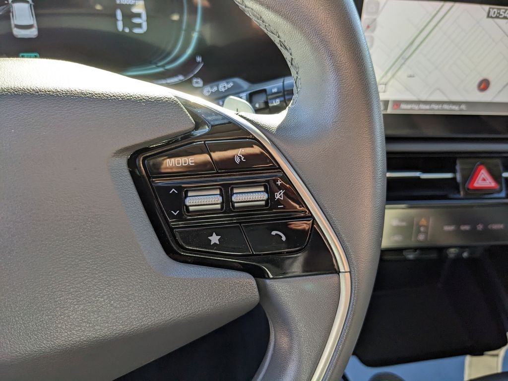 2025 Kia Niro EX
