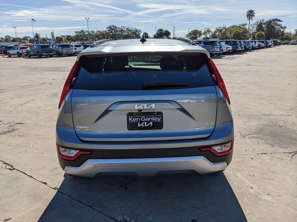 2025 Kia Niro EX