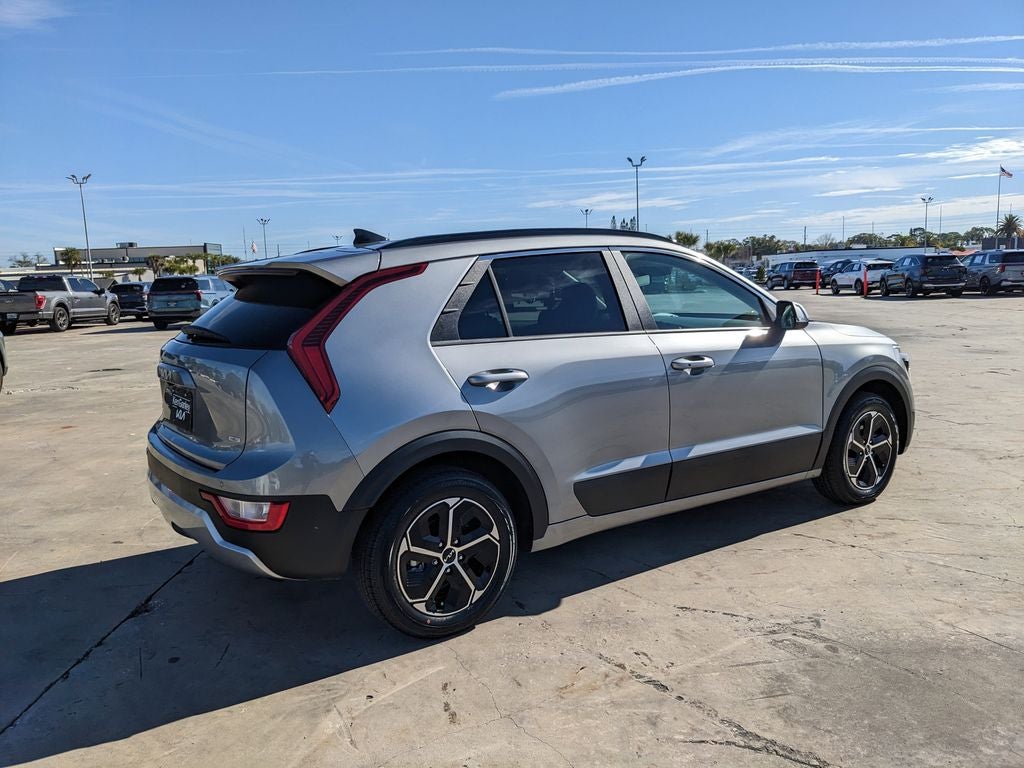 2025 Kia Niro EX